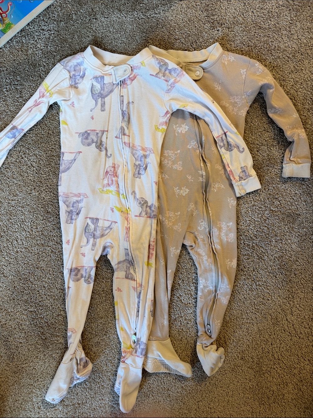 2 pack Burt’s bees girl onesies. 18 months
